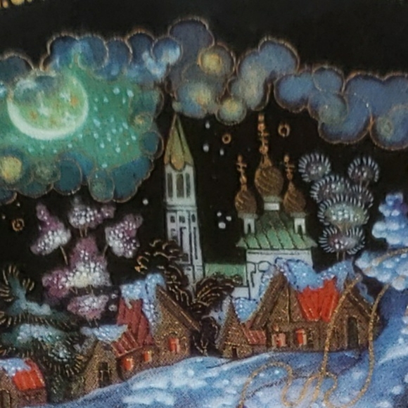 Father Christmas Decorator Plate. - Picture 6 of 8